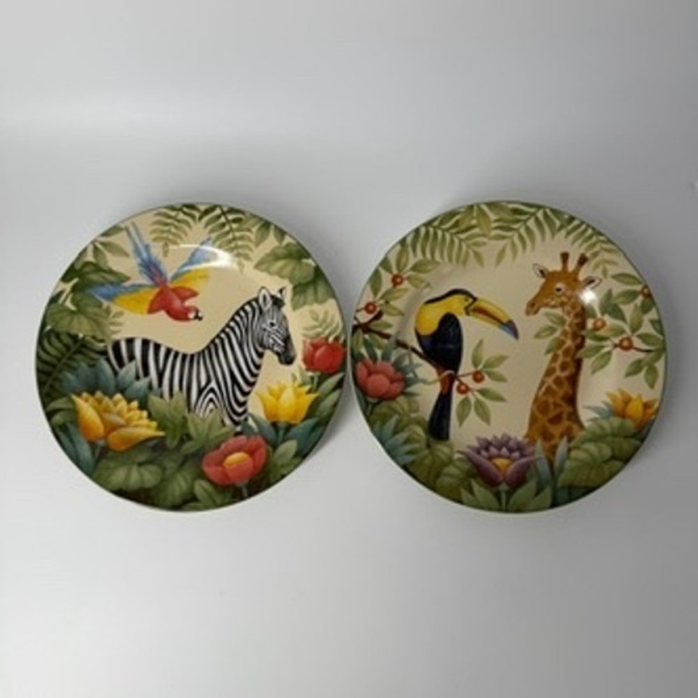 Sakura Jungle Animals Decorative‎ Plates Set of 2 Zebra Giraffe Toucan Parrot